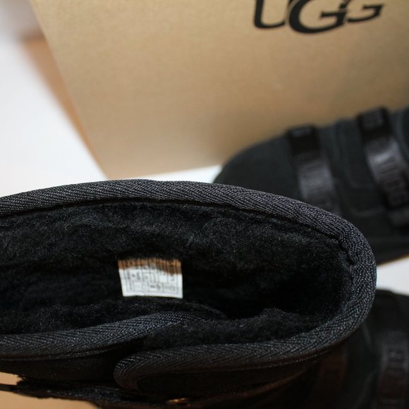 NIB UGG WOMEN'S SUEDE STRAP MOTO CLASSIC SHORTS BOOTS BLACK‎ - Picture 6 of 9